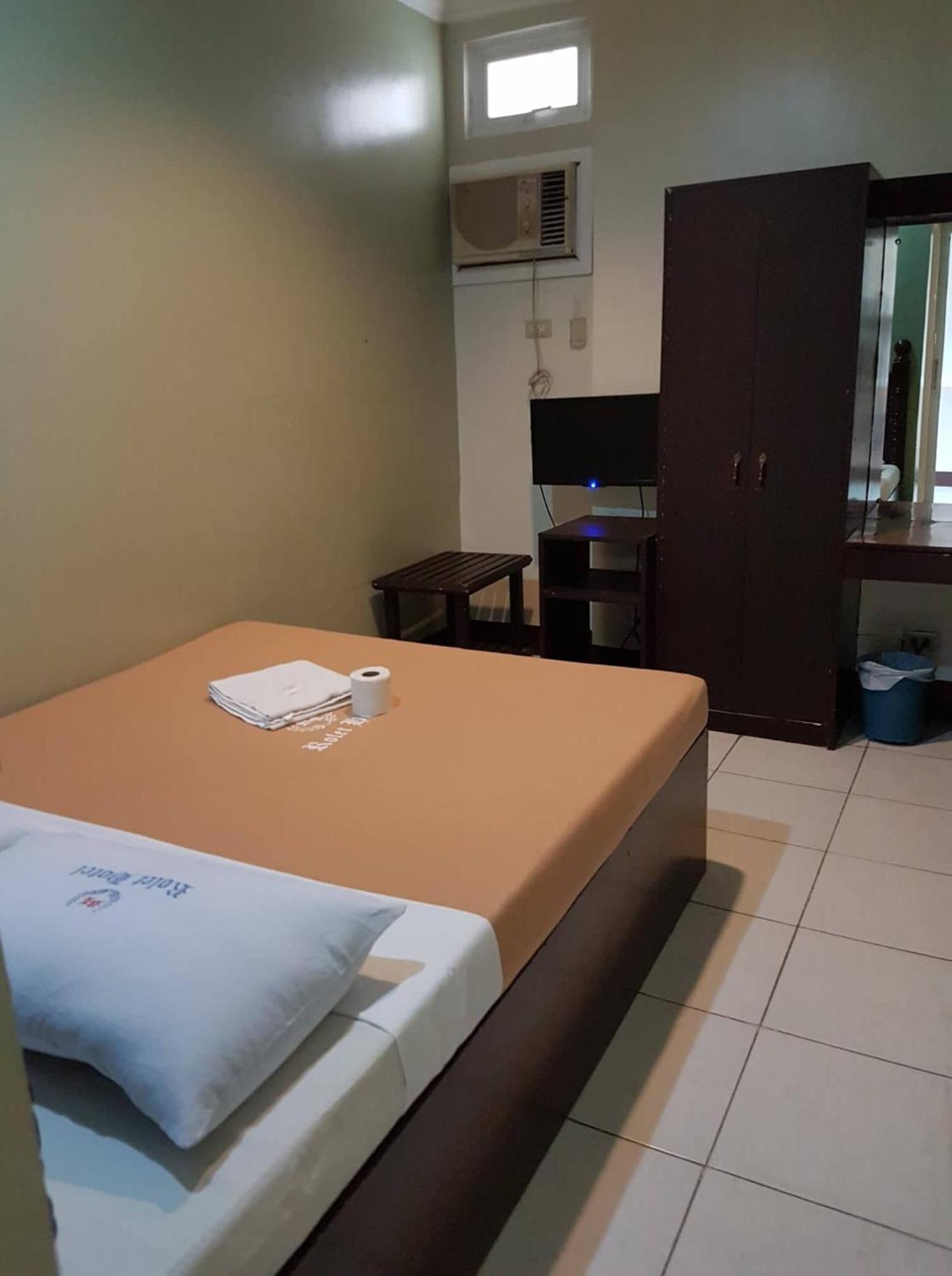 Rolet Hotel Catbalogan Zewnętrze zdjęcie