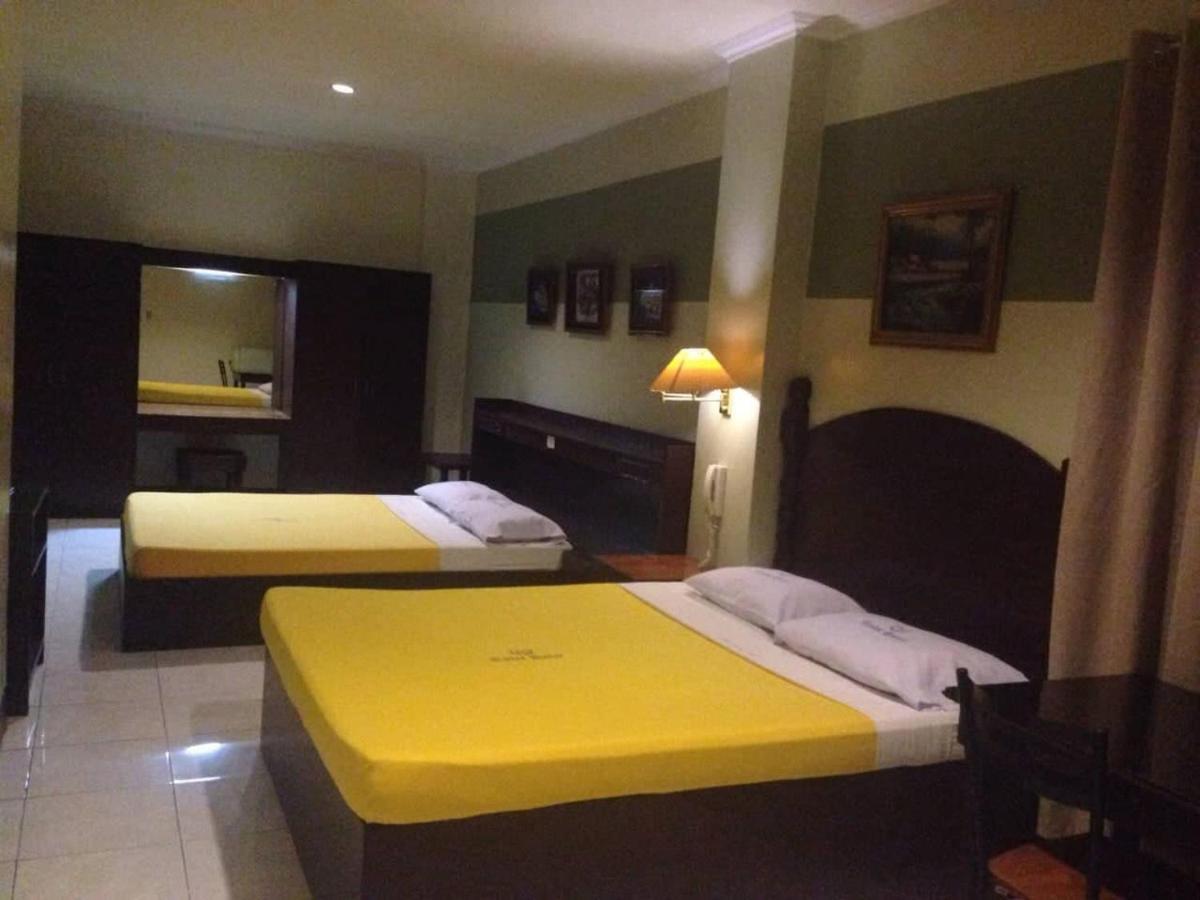 Rolet Hotel Catbalogan Zewnętrze zdjęcie
